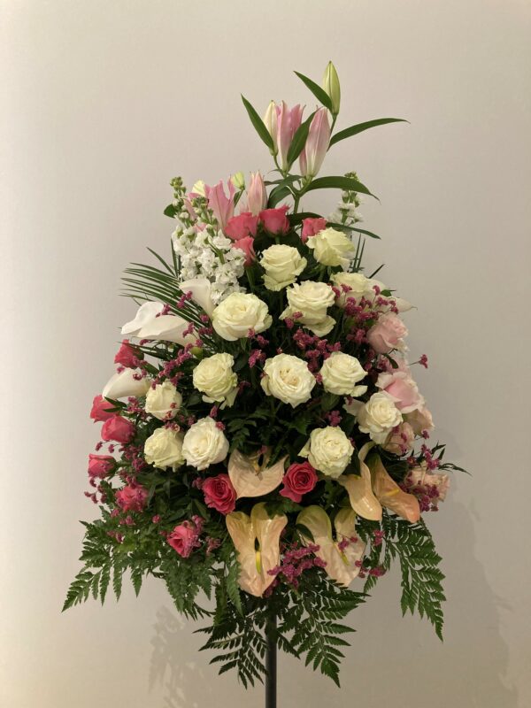 Composizione "large" bianca e rosa